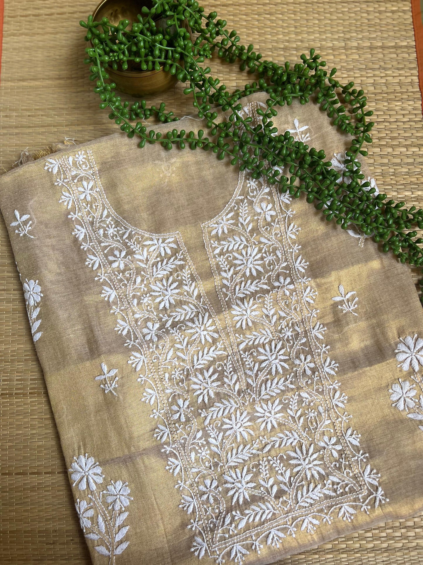 DUNES - TISSUE SILK- Brown fabric white embroidery