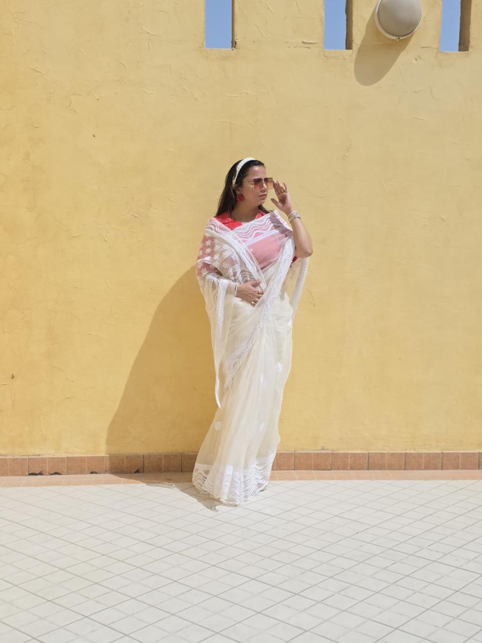 Noor‑e‑Safaid – Hand‑Embroidered White Organza Chikankari Saree